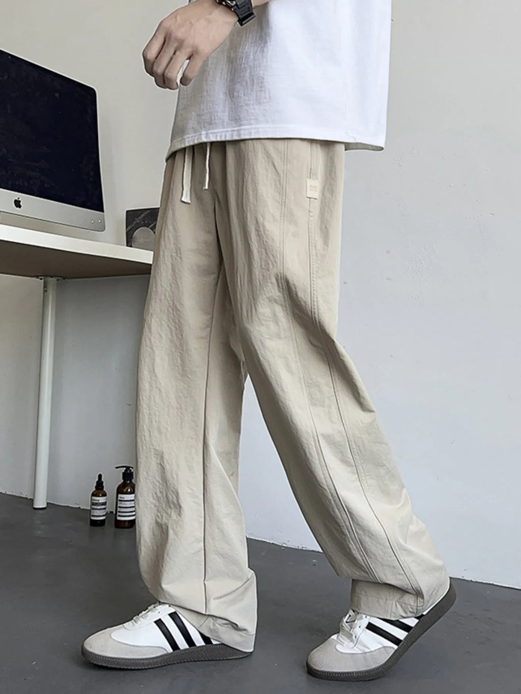 7919120e51ea4e63a4172d7fdcb55f43-Max-Origin